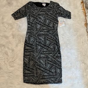 NWT Elegance elegant Julia dress glitter design